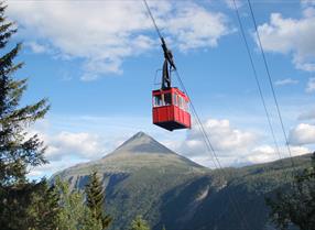 Krossobanen is a cablecar that whisks you up to Hardangervidda