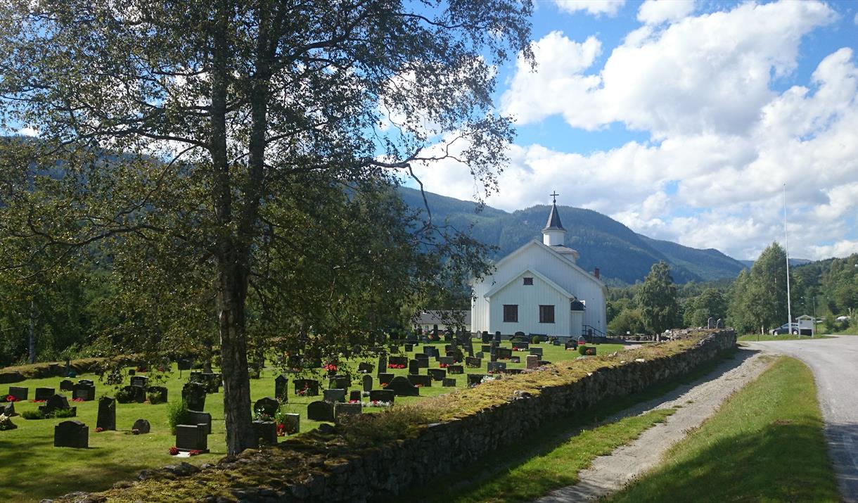 Pilegrimsvandring etappe 4 Atrå kyrkje - Mæl kyrkje