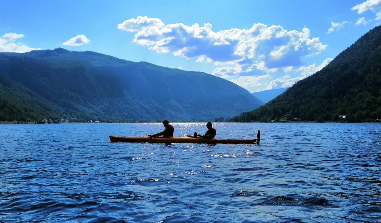 Charge the batteries with a kayak tour