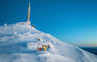 Mount Gaustatoppen in winter