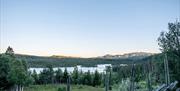 the nature around Tuddal Høyfjellshotel with lake and mountains