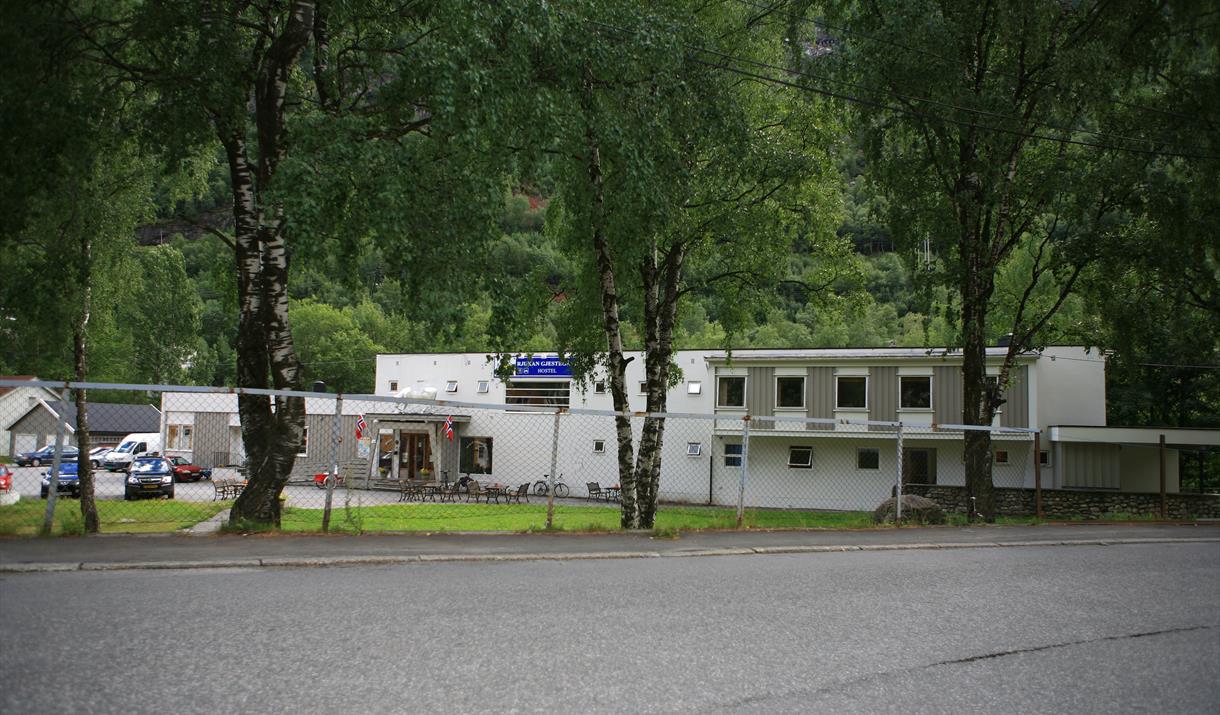 Rjukan Gjestegård offers reasonable accommodation in the town centre.