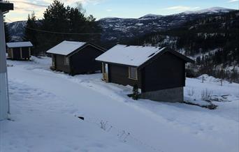Fjellblikk kafe og overnatting in Hovin has three cabins for rent.